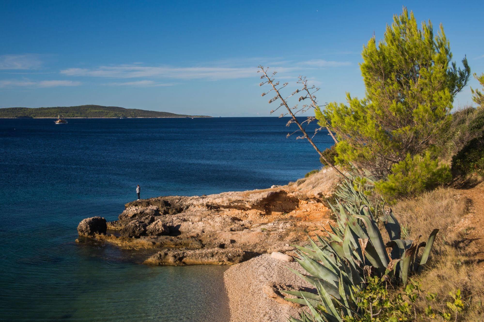 Cast Away - Eco Resort Zavala Εξωτερικό φωτογραφία